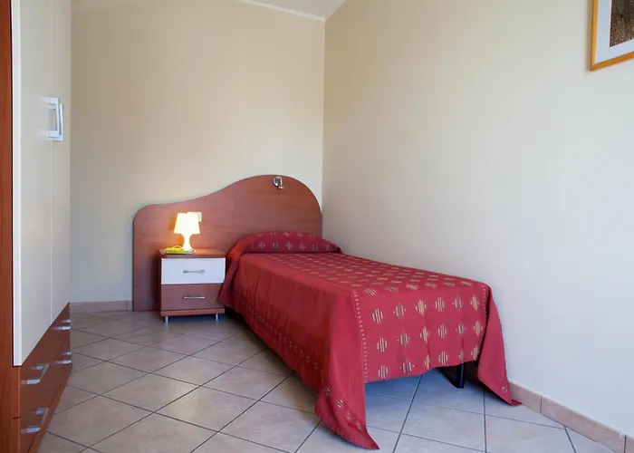 Motta Residence Hotel Motta SantʼAnastasia