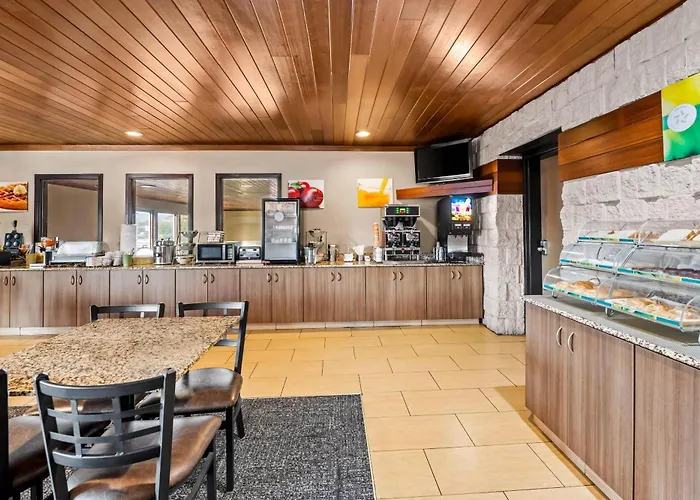Quality Inn La Crosse North