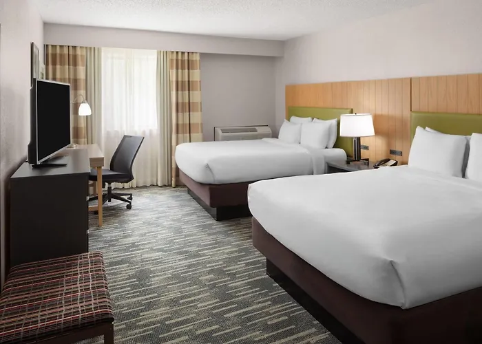 Wingate By Wyndham Lincoln Airport East I-80