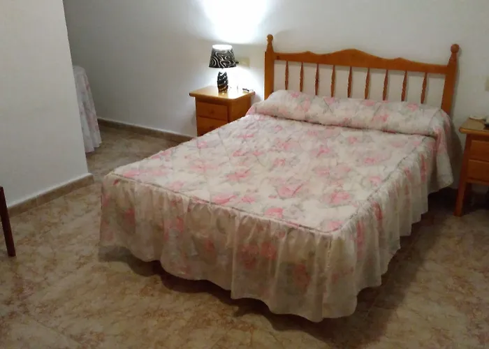 Pension- Mari Loli - Oficial El Moncayo