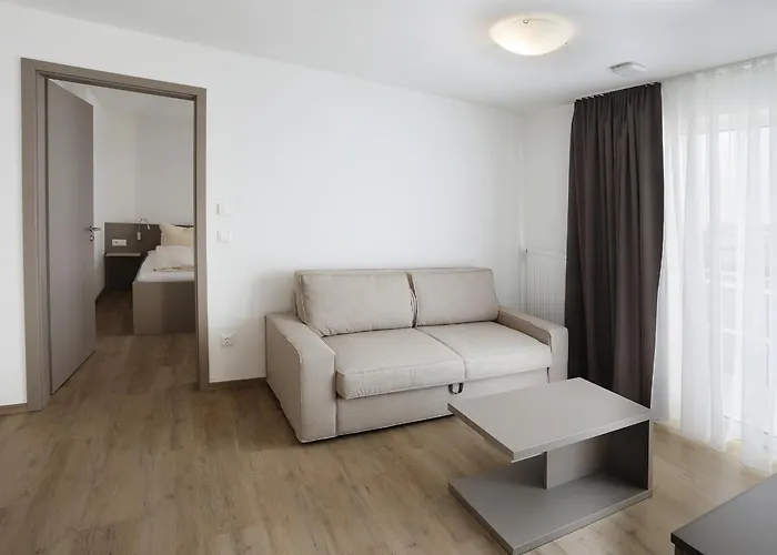 Apartment Hotel 37 Altdorf 