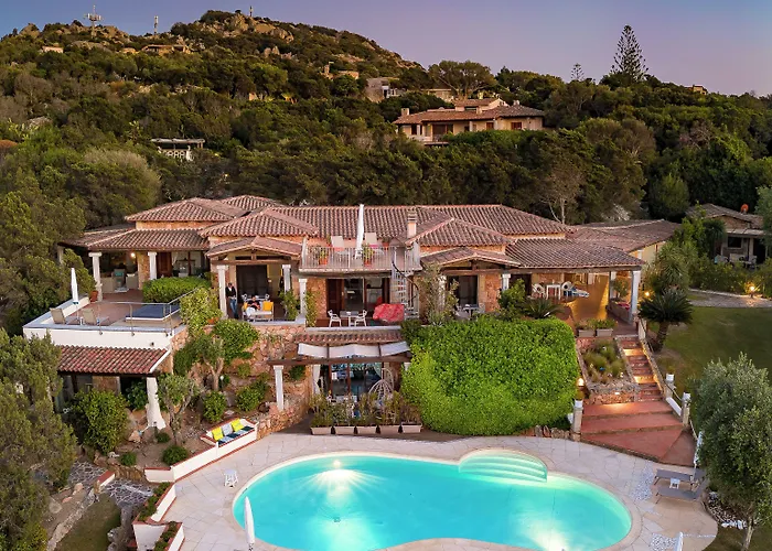 Geco di Giada Art Suites - Adult Only Porto Rotondo