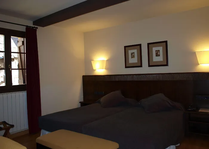 Hotel Valle De Izas Sallent de Gállego
