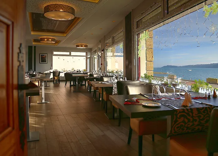 Hostellerie De La Mer Crozon