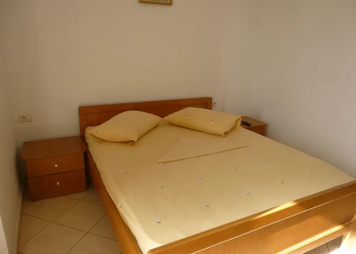 Hotel Chicago Sarandë
