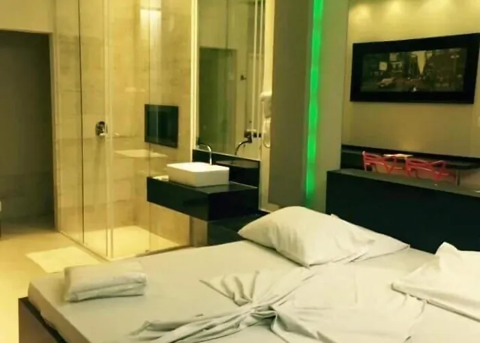 Dinys Motel (Adults Only) Praia Grande 