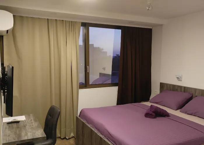 Apinelo Tower Rooms
