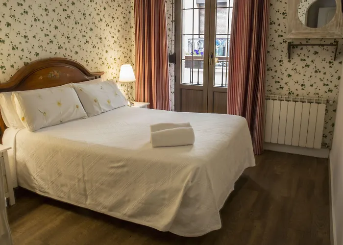 Pension Amaiur San Sebastian