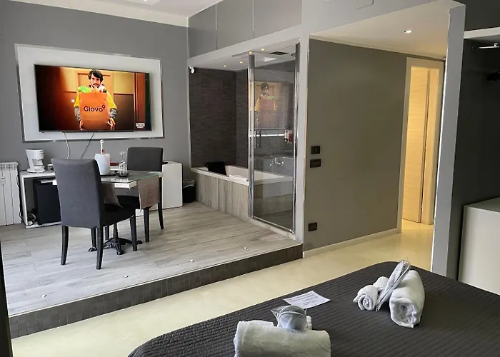 Gardenia Luxury Room