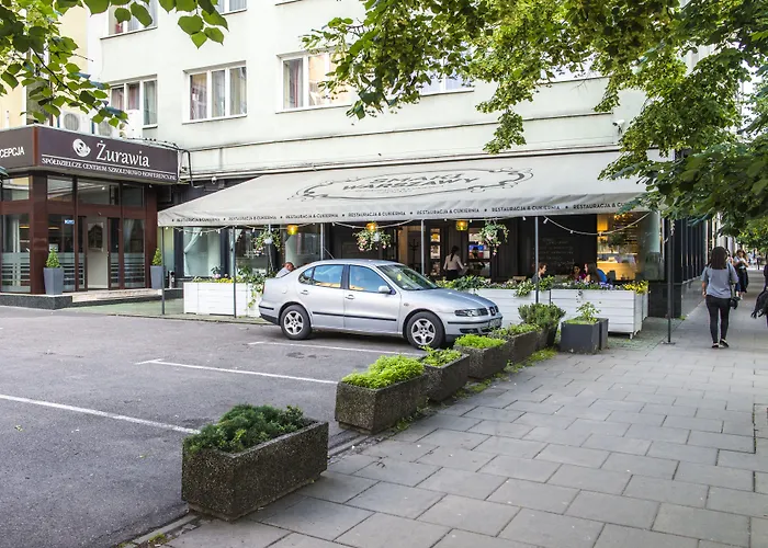 Bed and Breakfast Scsk Zurawia Warschau