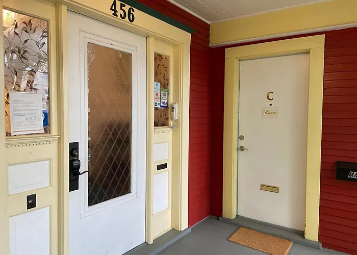 Douglas Guest House Vancouver