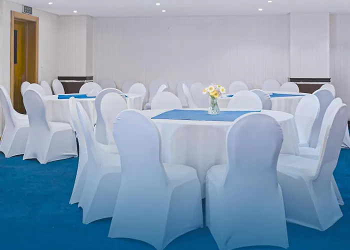Al Safir Tower - Residence