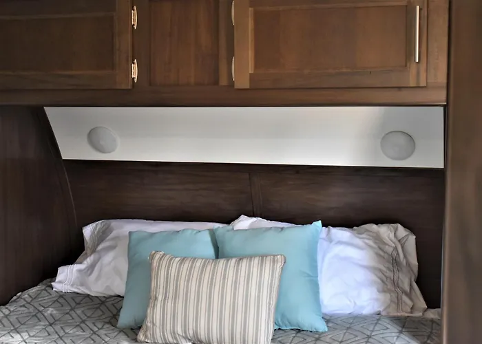 Grand Canyon Rv Glamping Williams