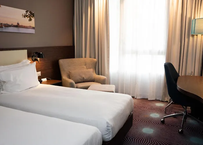OSKO Hôtel Toulouse Aéroport