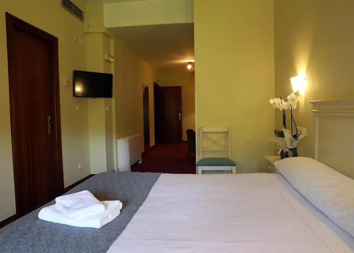 Iraipe Ongi Hotel Auto Check-In Oñate
