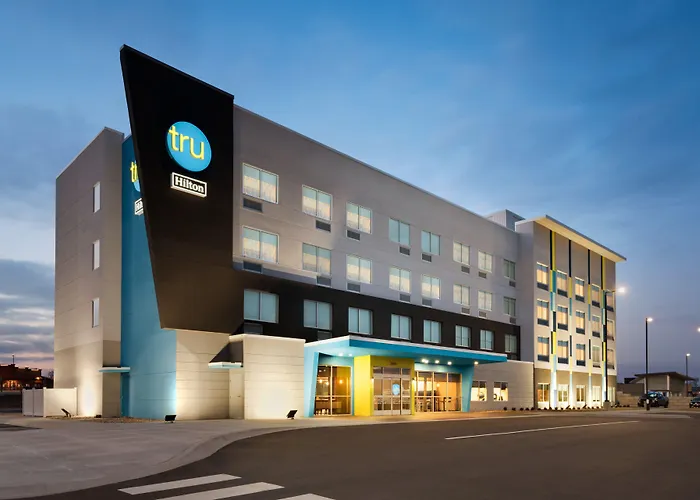 Tru By Hilton Milwaukee Brookfield Hotel Waukesha