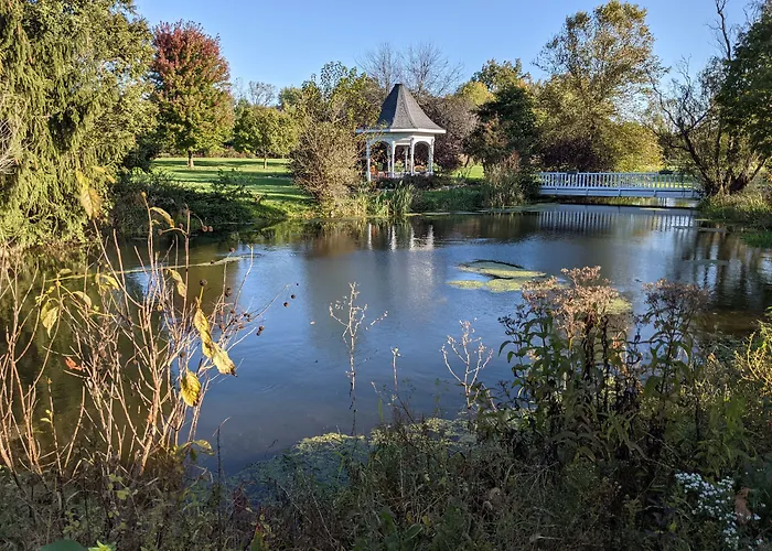 Inntiquity, A Country Inn