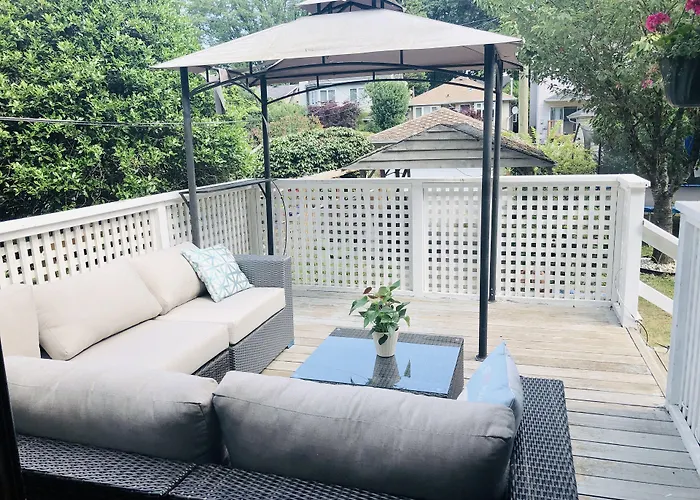 Bed and Breakfast The Sunshine House-Free Parking Vancouver