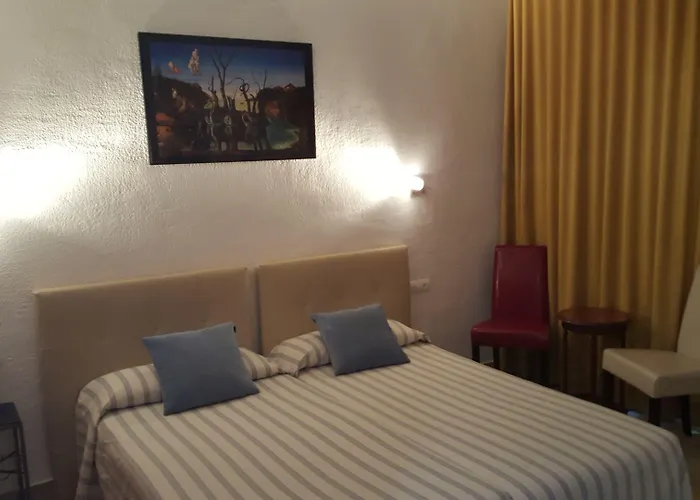Hostal Residencia Catalina Palamós