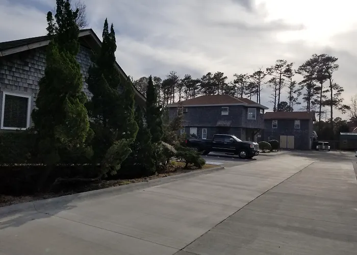 Scarborough Inn Manteo