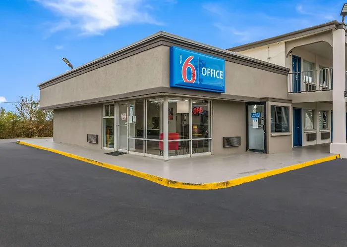 Motel 6-Tupelo, Ms - Downtown