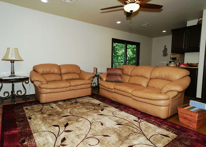 Hidden Meadows Bed And Breakfast Stillwater