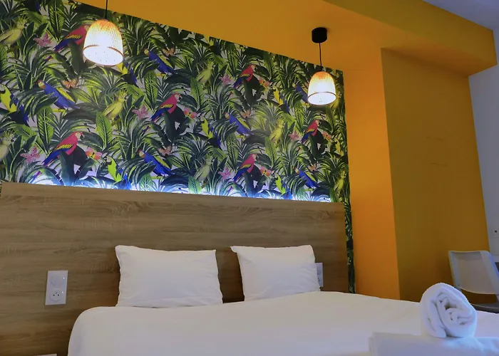 KYRIAD DIRECT TOULON OUEST - La Seyne sur Mer