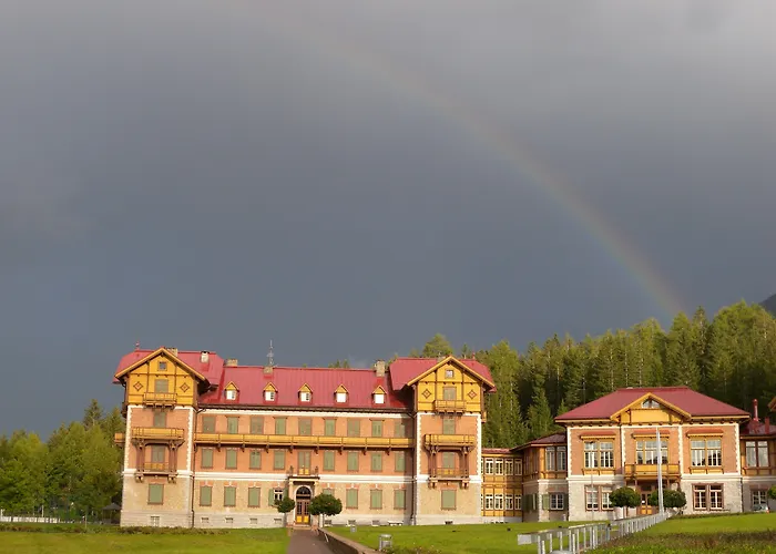 Hotel Chasca Living Dobbiaco