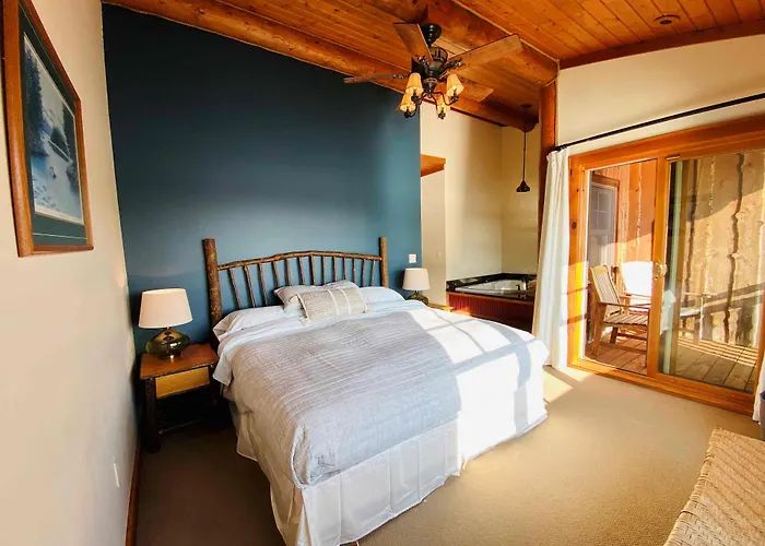 Ampersand Bay Resort