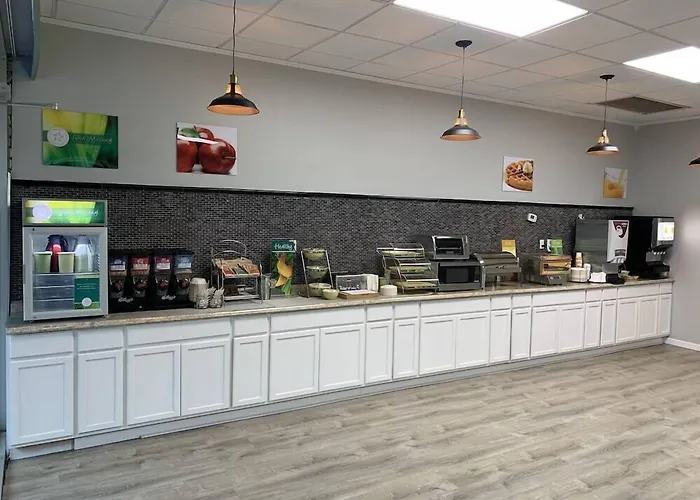 Quality Inn & Suites Pawleys Island