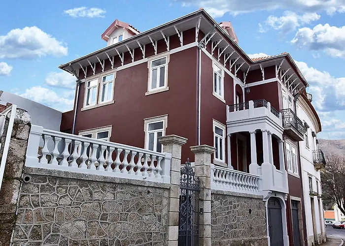 Casa Com Historia Acomodação com café da manhã Covilhã