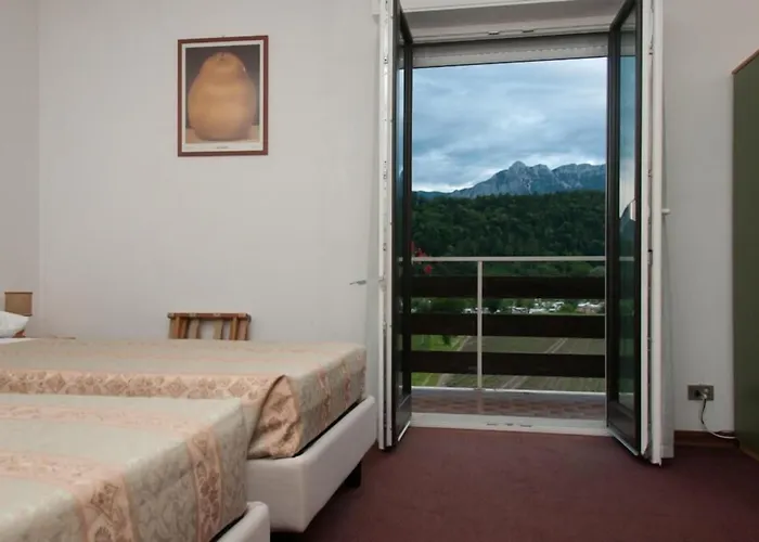 Hotel Dolomiti Levico Terme