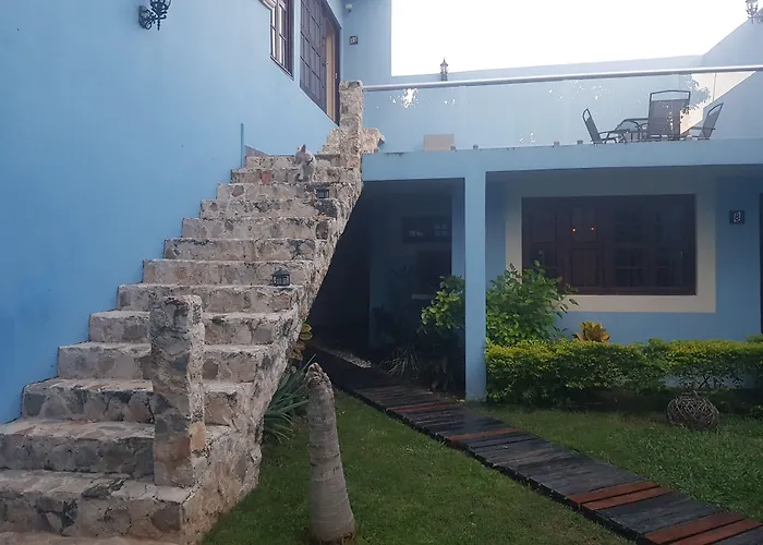 Hotel Maculís