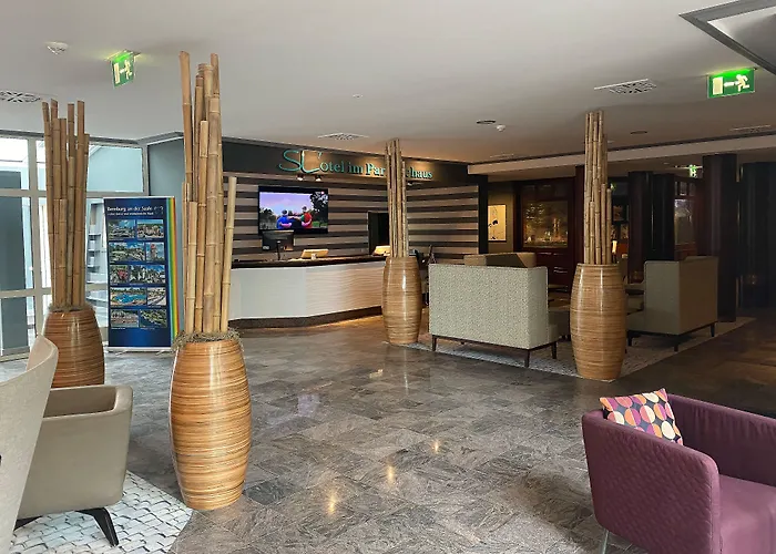 SL'otel im Parforcehaus Bernburg 