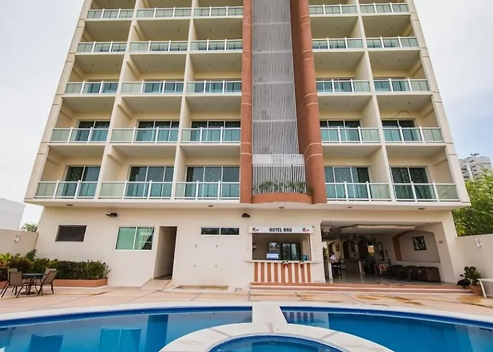 Hotel RRU Diamante Acapulco