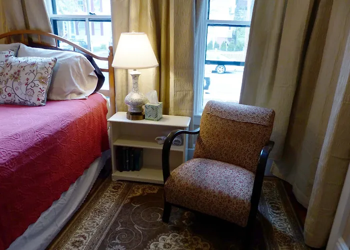 Davis Square Inn Somerville