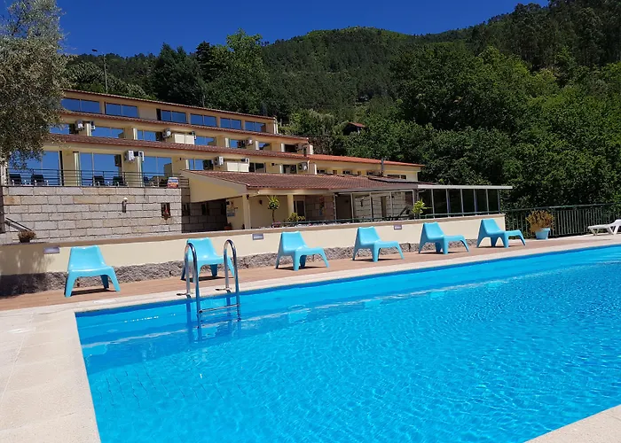 Hotel Lagoa Azul Do Gerês