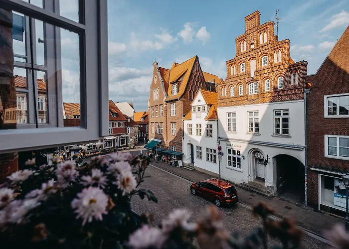 Hotel Zum Heidkrug & Cafe Lil