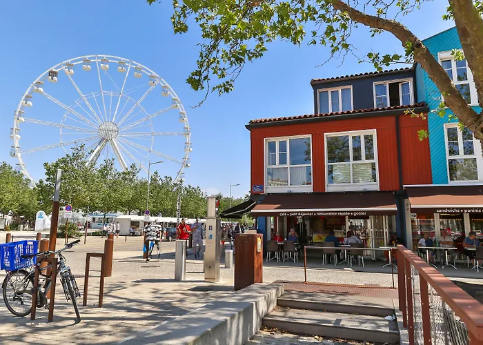 Hôtel La Tour de Nesle La Rochelle Vieux Port