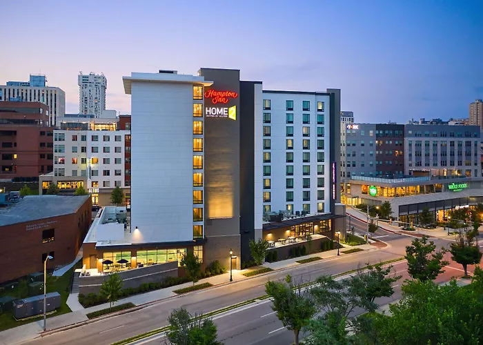 Hampton Inn Towson Downtown