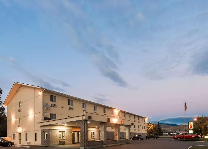 Super 8 By Wyndham Missoula/Reserve St.