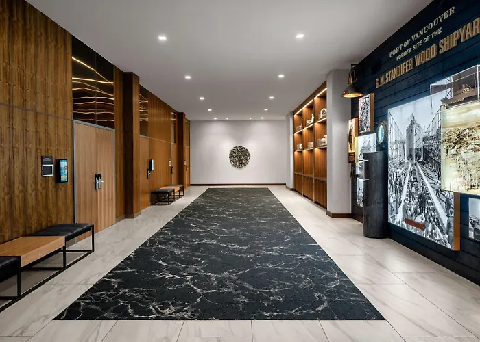 Ac Hotel By Marriott Vancouver Waterfront