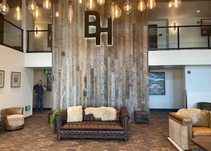 Bunk House Hotel Madras