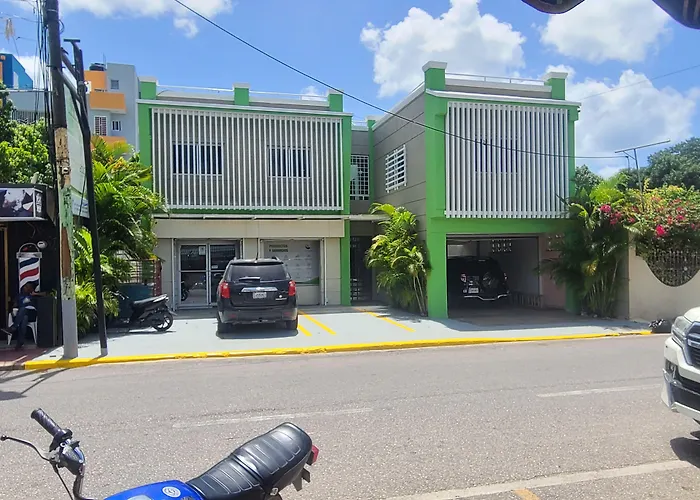 Green Oasis Hotel