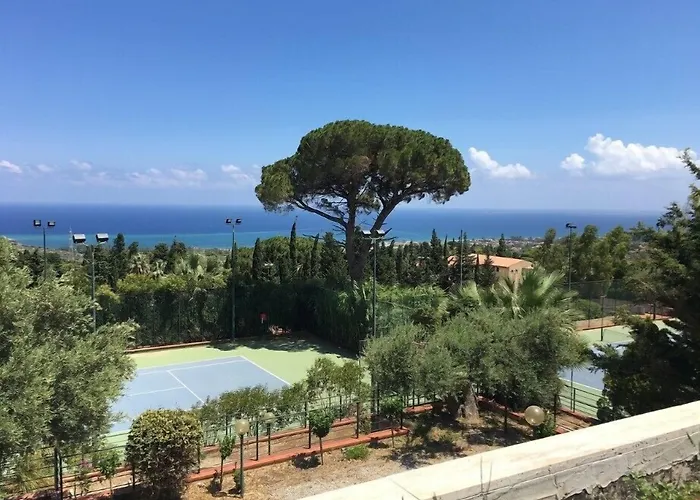 Torre Artale Hotel Trabia