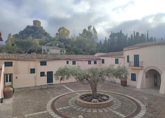Torre Artale Hotel Trabia