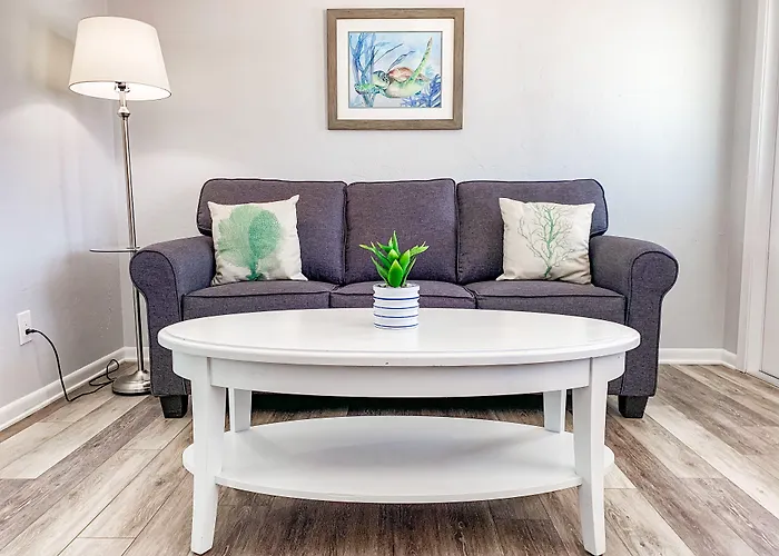 Ocean Eleven Suites New Smyrna Beach