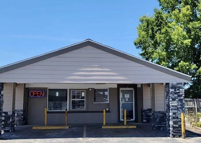 Budget Inn & Suites Florence