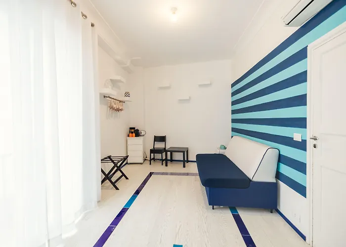 Boutique Suites In Piazzetta Capri