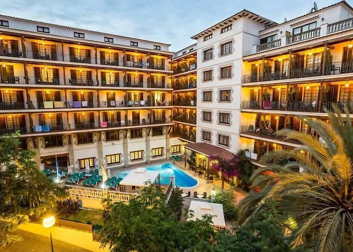 Hotel La Carolina Lloret de Mar